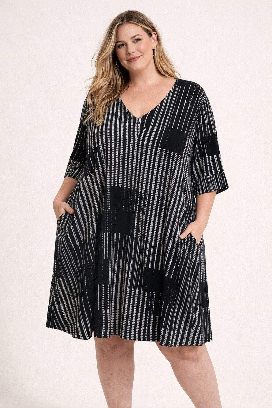 Flutter, Kiki, boutique, oversize printed tunic pockets, plus size 2X